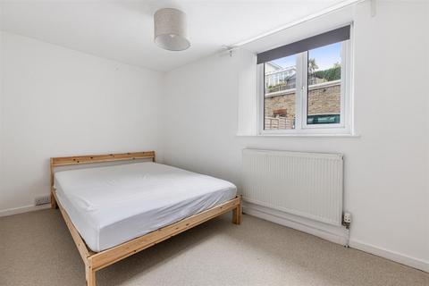 undefined, Ebrington Street, Kingsbridge