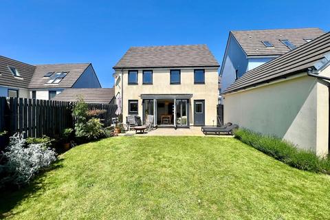 4 bedroom detached house for sale, Porlock Close, Ogmore-by-sea, Vale of Glamorgan, CF32 0QE