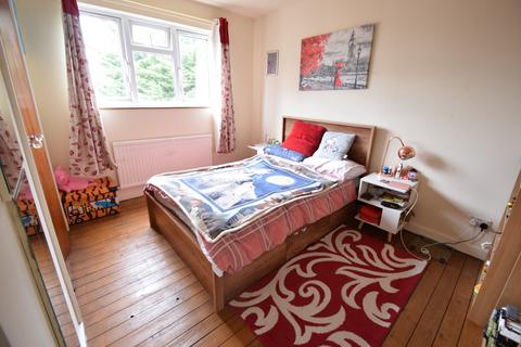 undefined, Burton Way, Windsor, Berkshire, SL4