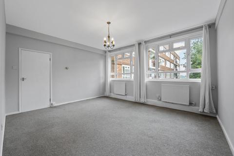 3 bedroom flat to rent, Fernwood, SW19