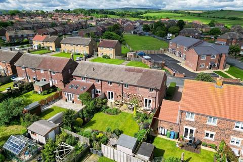 28 Stonecross Road, Whitby, YO21 3LT