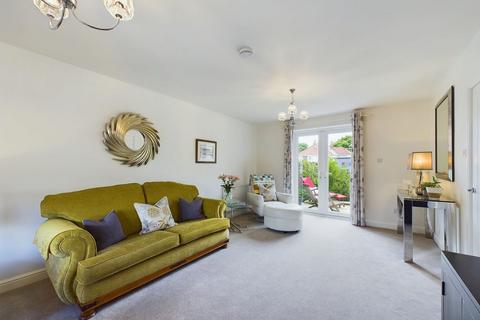 28 Stonecross Road, Whitby, YO21 3LT