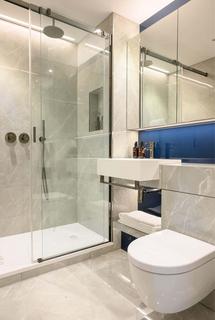 1 bedroom flat for sale, Water Gardens, White City W12
