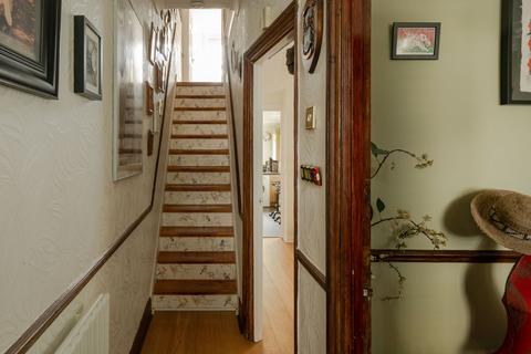 16 Cary Road, London, E11 3LQ