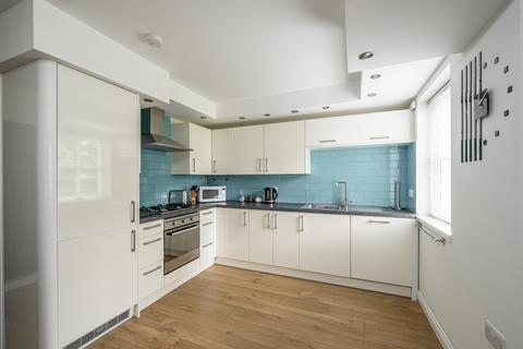 2 bedroom ground floor flat for sale, Huntingdon Place, Edinburgh EH7