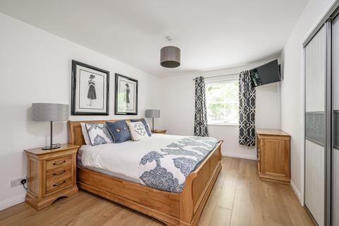 2 bedroom ground floor flat for sale, Huntingdon Place, Edinburgh EH7