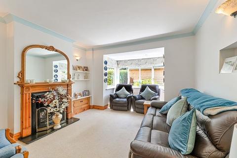 4 bedroom semi-detached house for sale, Millers Lane, Redhill RH1