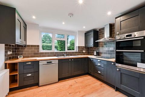 2 bedroom semi-detached house for sale, Grants Lane, Oxted RH8