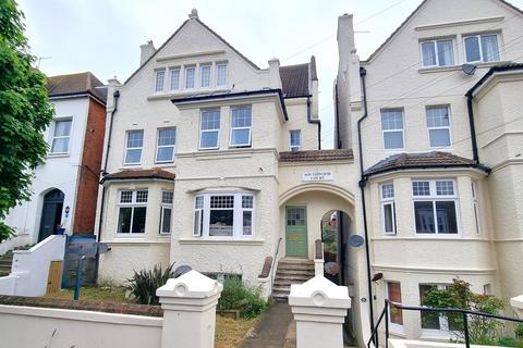 3 bedroom apartment for sale, Cantelupe Road, Bexhill On Sea, TN40