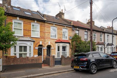 3 bedroom terraced house for sale, London, London E15