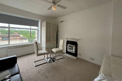1 bedroom flat for sale, Flat 79 Vandon Court, 64 Petty France, Westminster, London, SW1H 9HG