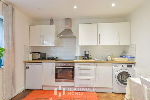 2 bedroom maisonette for sale, Dorcas Court, Old London Road, St. Albans, AL1 1PW