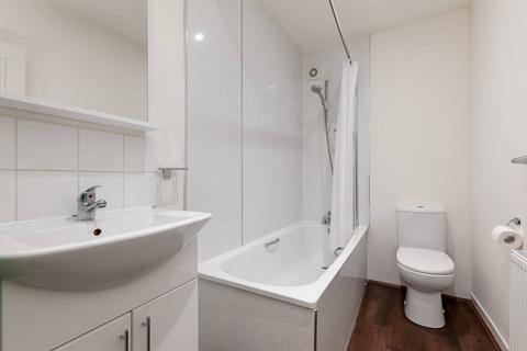 16a Henderson Row, Edinburgh, EH3 5DR