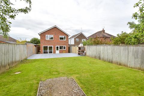5 bedroom detached house for sale, Dargate Road, Yorkletts, Whitstable, Kent