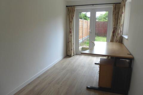 3 bedroom house to rent, Markby Way, Lower Earley