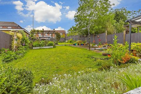 3 bedroom semi-detached house for sale, Johannesburg Road, Dover, Kent