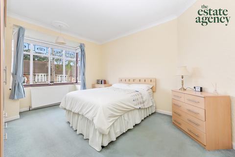 3 South Avenue, London, E4 7NW