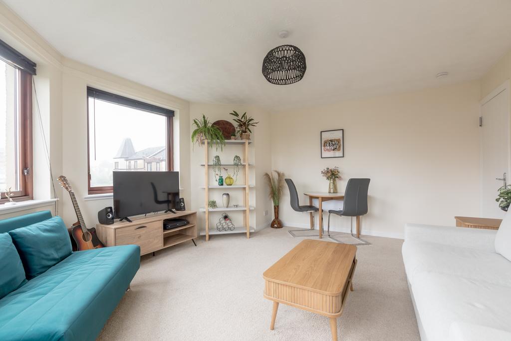 43/11 West Bryson Road, Harrison Park... 2 bed flat for sale £245,000