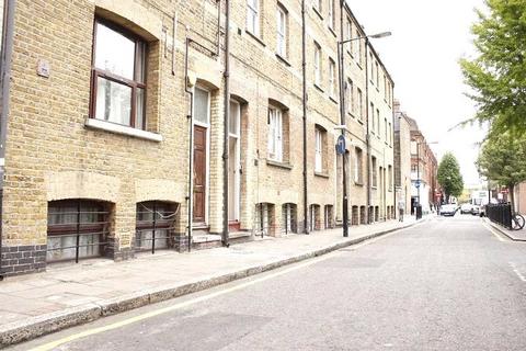 1 bedroom apartment to rent, Settles Street, London, E1