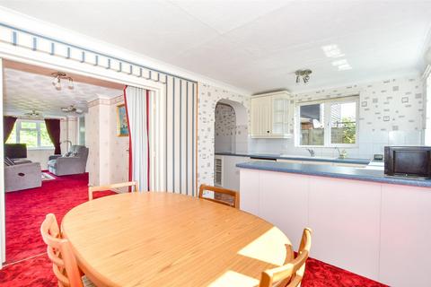 3 bedroom semi-detached house for sale, Bradlond Close, Bognor Regis, West Sussex