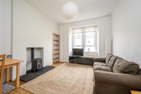 38/15 Caledonian Crescent, Edinburgh, EH11 2AG