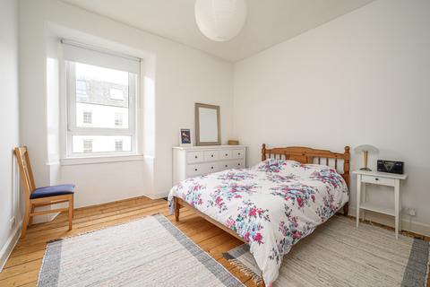 38/15 Caledonian Crescent, Edinburgh, EH11 2AG