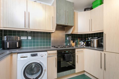 1 bedroom apartment for sale, Lamb Street, London E1