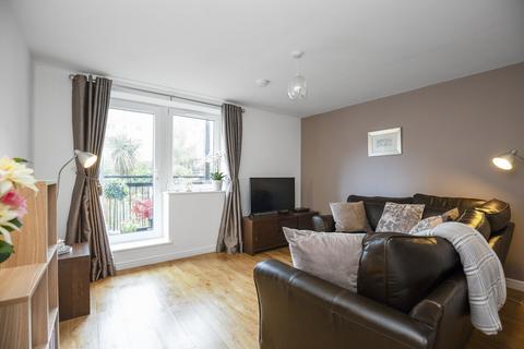 2 bedroom flat for sale, 6/6 Slateford Gait, Slateford, Edinburgh, EH11 1GX