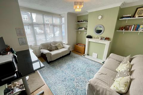 3 bedroom semi-detached house for sale, Kenneth Road, Luton, Bedfordshire, LU2 0LE