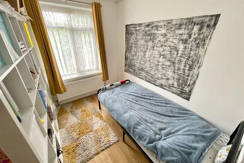 34 Kenneth Road, Luton, LU2 0LE