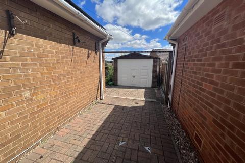 2 bedroom detached house to rent, CORONATION DRIVE, SOUTH  NORMANTON
