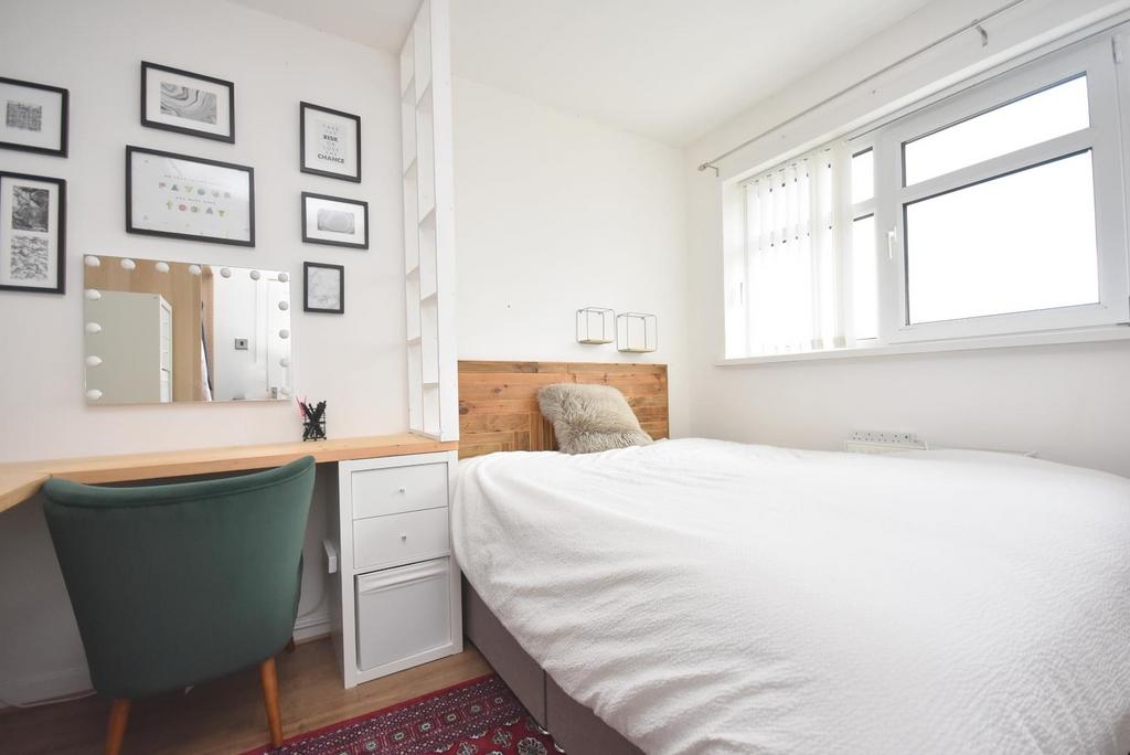 Bedroom 2...png