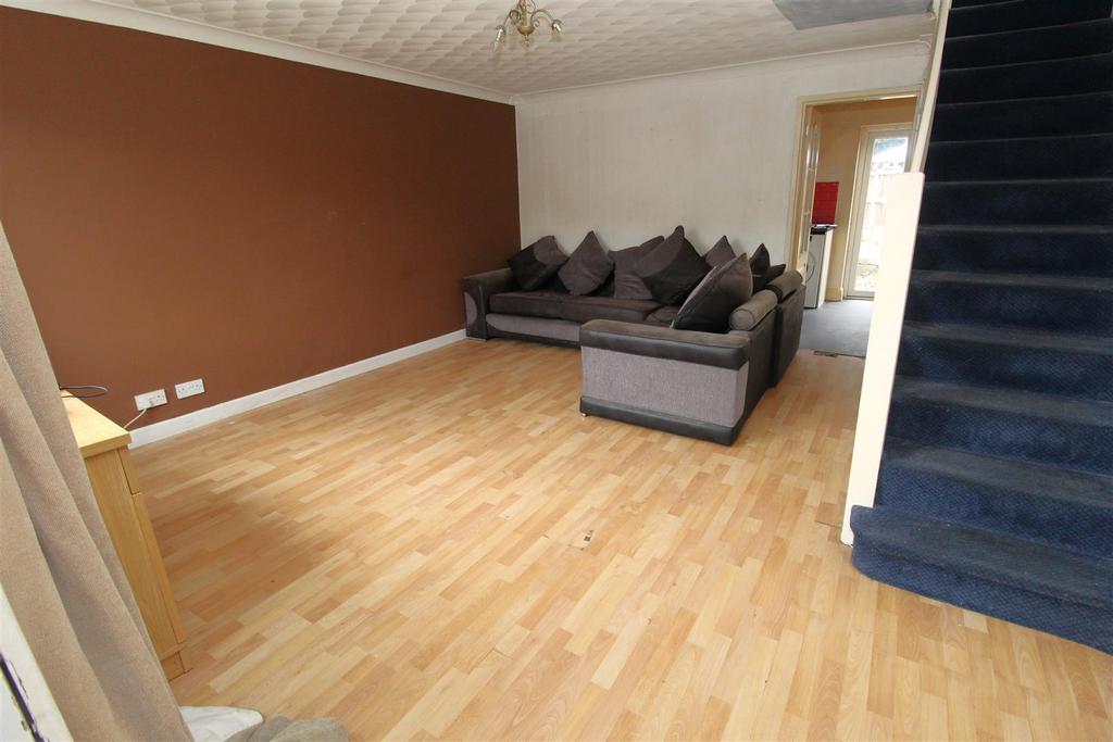 Lounge2.JPG