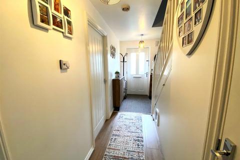 5 Eason Way, Ashton-under-lyne, OL6 9SX