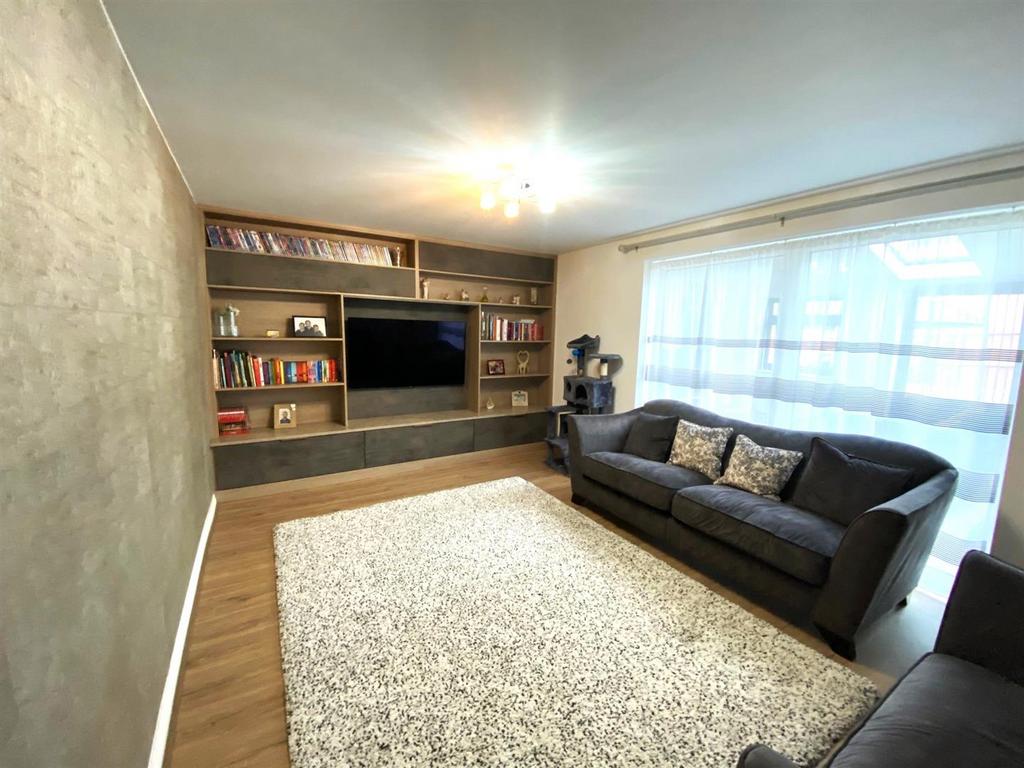 Sitting room.jpg
