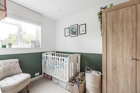 48 Park Hill, Carshalton, SM5 3RU