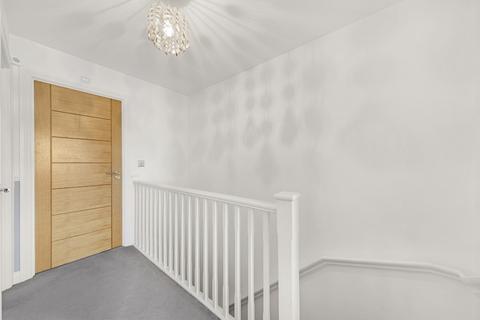 8 Ambler Close, Burton Latimer, Kettering, NN15 5ZN
