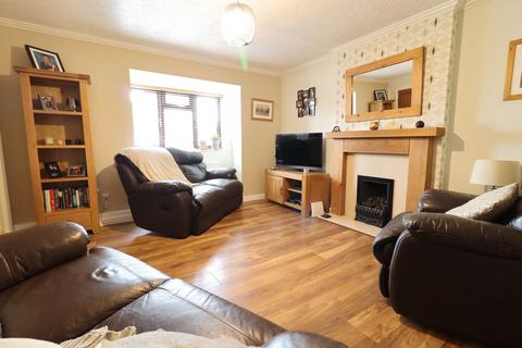 4 bedroom end of terrace house for sale, Hawthorne Avenue, Hathern, LE12