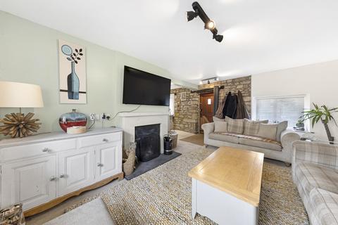 3 bedroom cottage for sale, Weldon, Northants, NN17