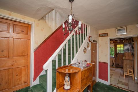 4 bedroom cottage for sale, Evesham Road, Salford Priors, WR11