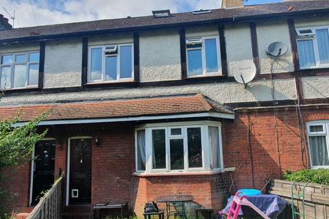 4 bedroom terraced house for sale, Lionel Road North, Brentford, TW8 9QT