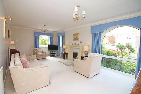 3 bedroom detached house for sale, Lynwood Drive,  Poulton-le-Fylde, FY6