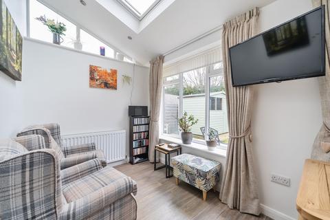 3 bedroom semi-detached house for sale, Hill Top Crescent, Harrogate, HG1