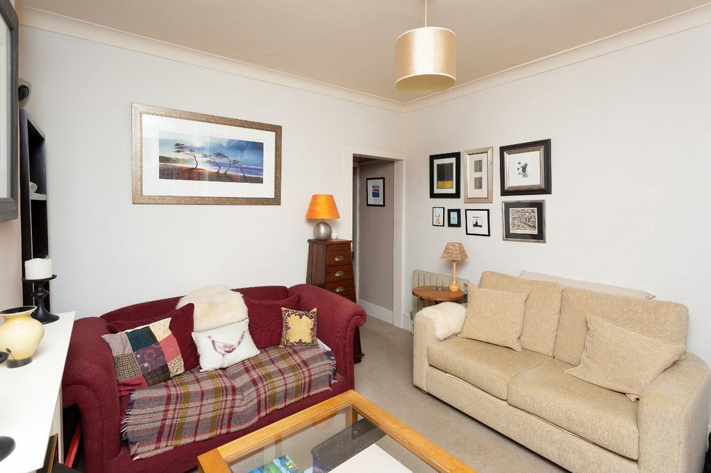 Liverpool Road, Watford... 2 bed terraced house for sale £315,000