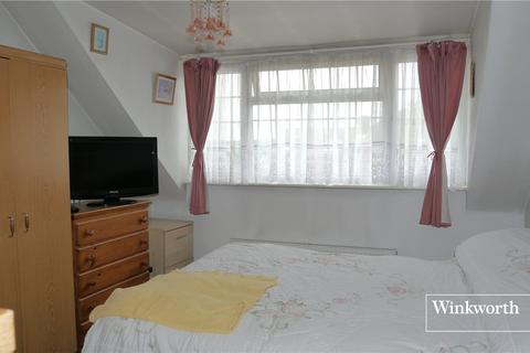 13 Sutton Crescent, Barnet, EN5 2SW