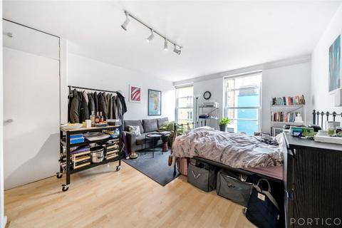 Studio for sale, Battersea Church Road, London