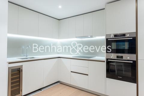 2 bedroom apartment to rent, Faulkner House, Hammersmith W6