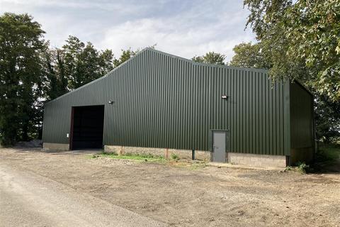 Industrial unit to rent, Berry Court Barn