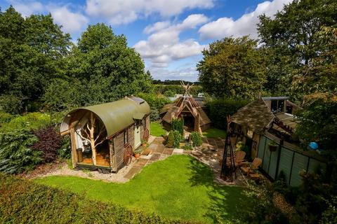 4 bedroom detached house for sale, Medstead