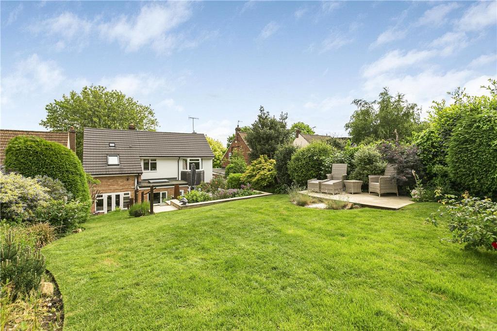 Finch Road, Berkhamsted, Hertfordshire 4 bed detached house £1,195,000